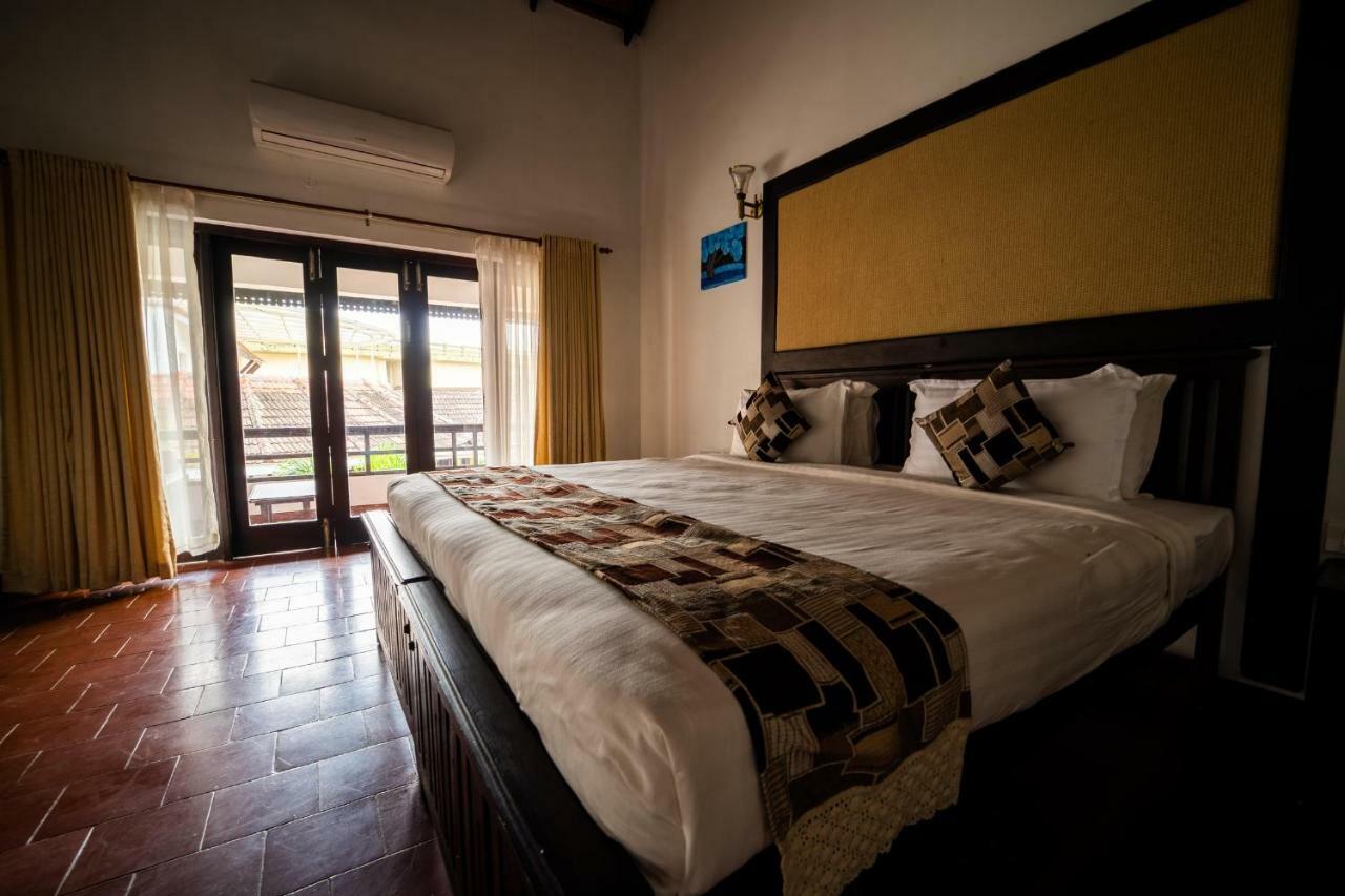 Nihara Resort And Spa Cochin Kochi Esterno foto
